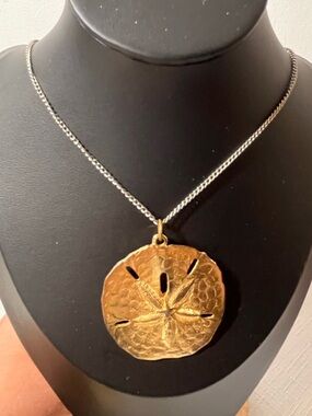 Vintage Gold-tone Sand Dollar Pendant Necklace with silver tone chain